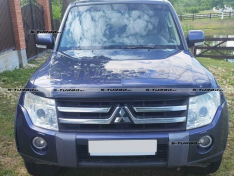 Дефлектор капота