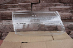 Стекло передней фары (правое)