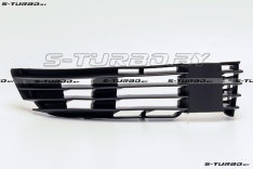 Решетка в бампер (правая) без отв. под противотуманку