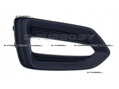 Решетка в бампер (правая) с отв. под противотуманку, 2017-2020