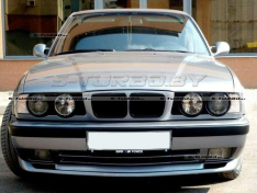 Бампер передний M-TECH