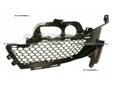 Решетка в бампер (левая) без отв. под противотуманку