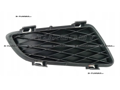 Решетка в бампер (правая)