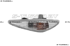 Повторитель поворота (правый) белый