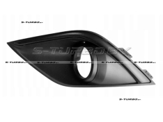 Решетка в бампер (левая) с отв. под противотуманку