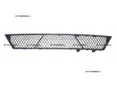 Решетка в бампер (центральная)