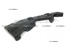 Кронштейн переднего бампера (правый)