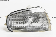 Габарит (правый) белый