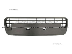 Решетка в бампер (центральная) верхняя