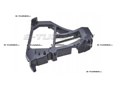 Кронштейн заднего бампера (правый)