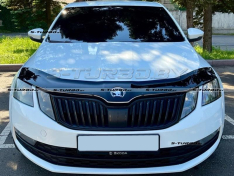 Дефлектор капота