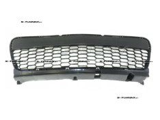 Решетка в бампер (центральная) для версии sport, usa-type