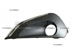 Решетка в бампер (левая) c отв. под противотуманку, с хром. накладкой