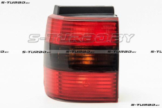 Задний фонарь (левый) наружный, с тонированным поворотом