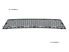 Решетка в бампер (центральная) для версии st