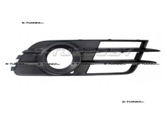 Решетка в бампер (правая) с отв. под противотуманку