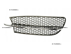 Решетка в бампер (правая) с хромом