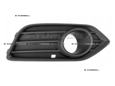 Решетка в бампер (правая) с отв. под противотуманку, 2019-2021