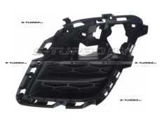 Решетка в бампер (левая) с отв. под противотуманку