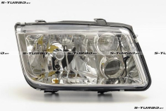 Передняя фара (правая) с противотуманкой