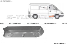 Ступень передней двери (правой) низкая, без усилителя, заводской штамп