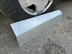 Юбка нижняя (под задний бампер) левая часть, ремкомплект