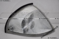 Указатель поворота (правый) белый