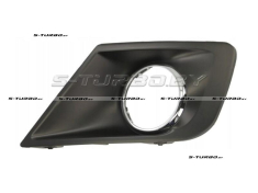 Решетка в бампер (левая) с отв. под противотуманку, с хром. рамкой