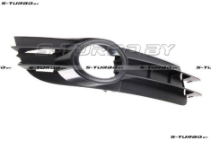 Решетка в бампер (правая) бензиновая версия