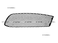 Решетка в бампер (правая) для версии amg-type