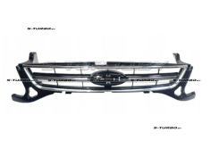 Решетка радиатора, с хром молдингом