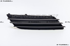 Решетка в бампер (правая) без отв. под противотуманку