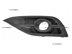 Решетка в бампер (левая) с отв. под противотуманку