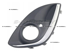 Решетка в бампер (левая) с отв. под противотуманку, с хром. накладкой