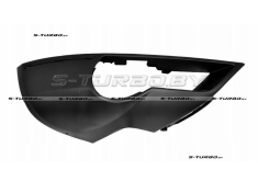 Решетка в бампер (правая) нижняя, с отв. под противотуманку