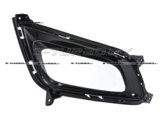 Решетка в бампер (правая) с отв. под противотуманку, для версии sport, 2014-2015