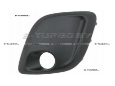 Решетка в бампер (левая) c отв. под противотуманку, без отв. под фару дневного света