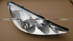 Передняя фара (правая)