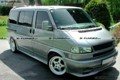 Накладка переднего бампера