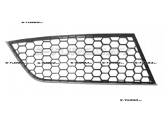 Решетка в бампер (правая) с хром. накладкой