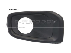 Рамка противотуманной фары (правая) 2014-2018