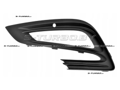 Решетка в бампер (левая) с отв. под противотуманку