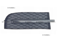 Решетка в бампер (правая) без отв. под противотуманку