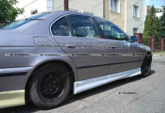 Накладки на пороги RIEGER II