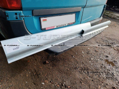 Порог (левый) 4 дв (для моделей с боковой сдвижной дверью) наружная часть, из 2-ух частей, ремкомплект