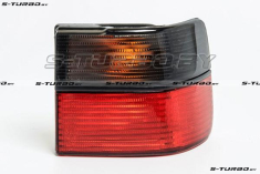 Задний фонарь (правый) наружный, красно-тонированный