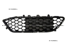 Решетка в бампер (правая) без отв. под противотуманку, без отв. под парктроник