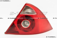 Задний фонарь (правый) 2003-2005