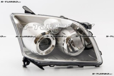 Передняя фара (правая)