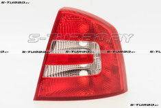 Задний фонарь (правый)